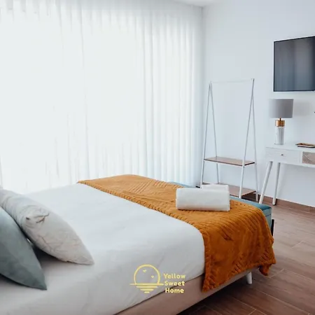 Yellow Sweet Home - Beatriz 別荘